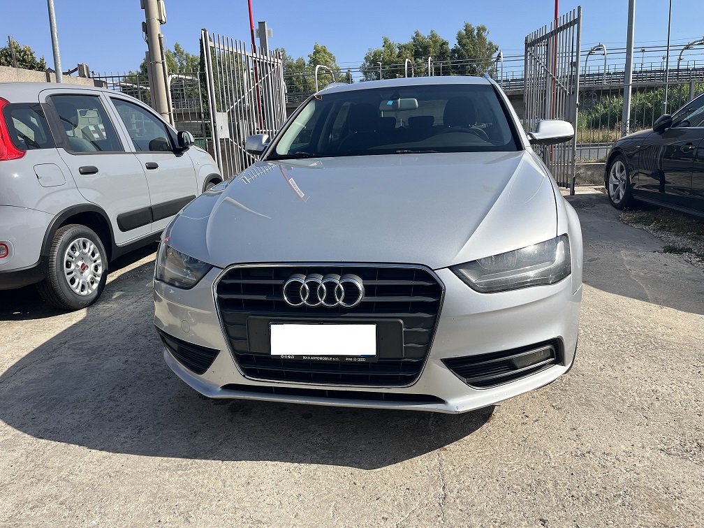 AUDI A4