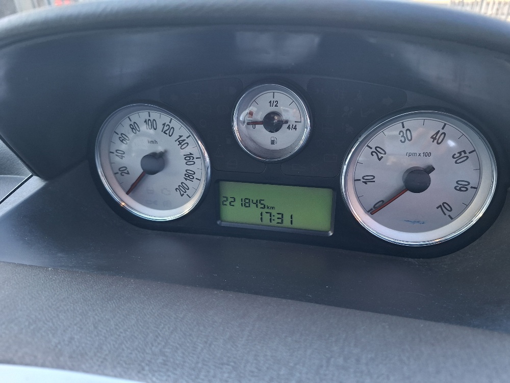 LANCIA Ypsilon