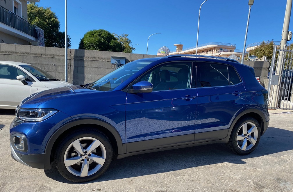 VOLKSWAGEN T-Cross