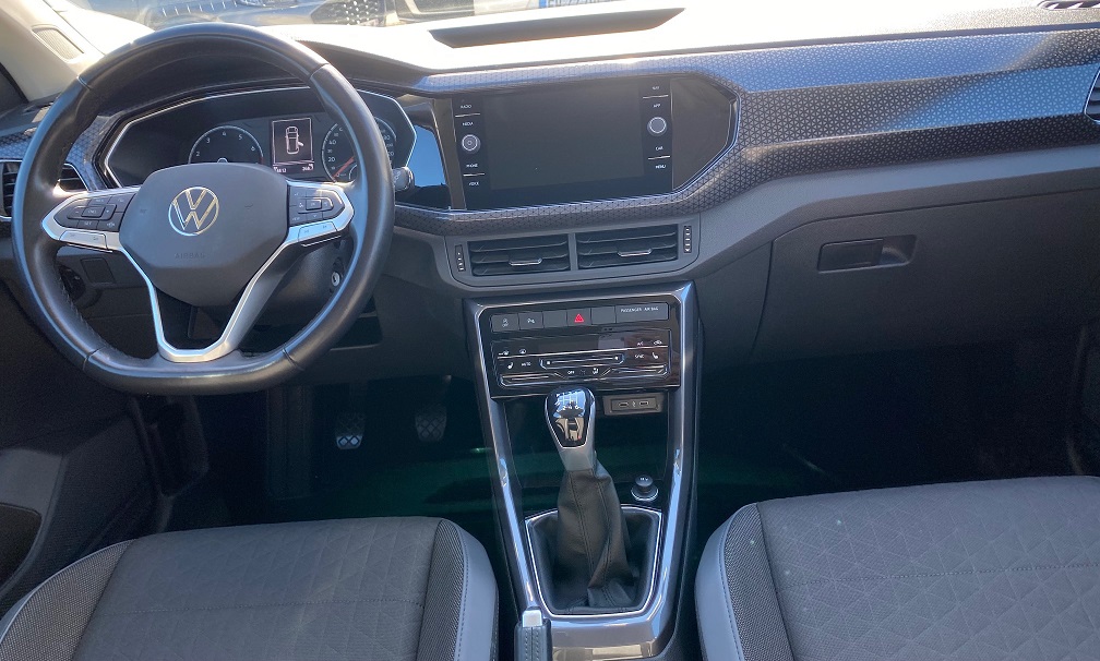 VOLKSWAGEN T-Cross